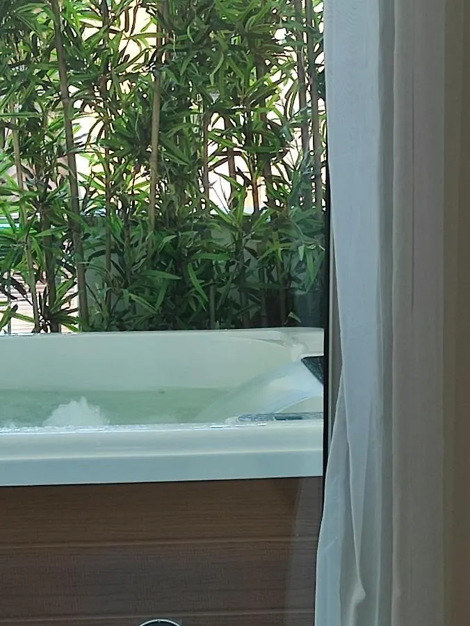Live Home Rooms Villasimius Italia