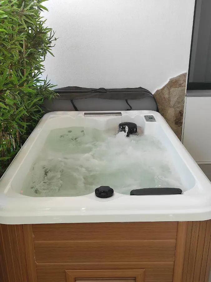 Gasthof Live Home Rooms Villasimius